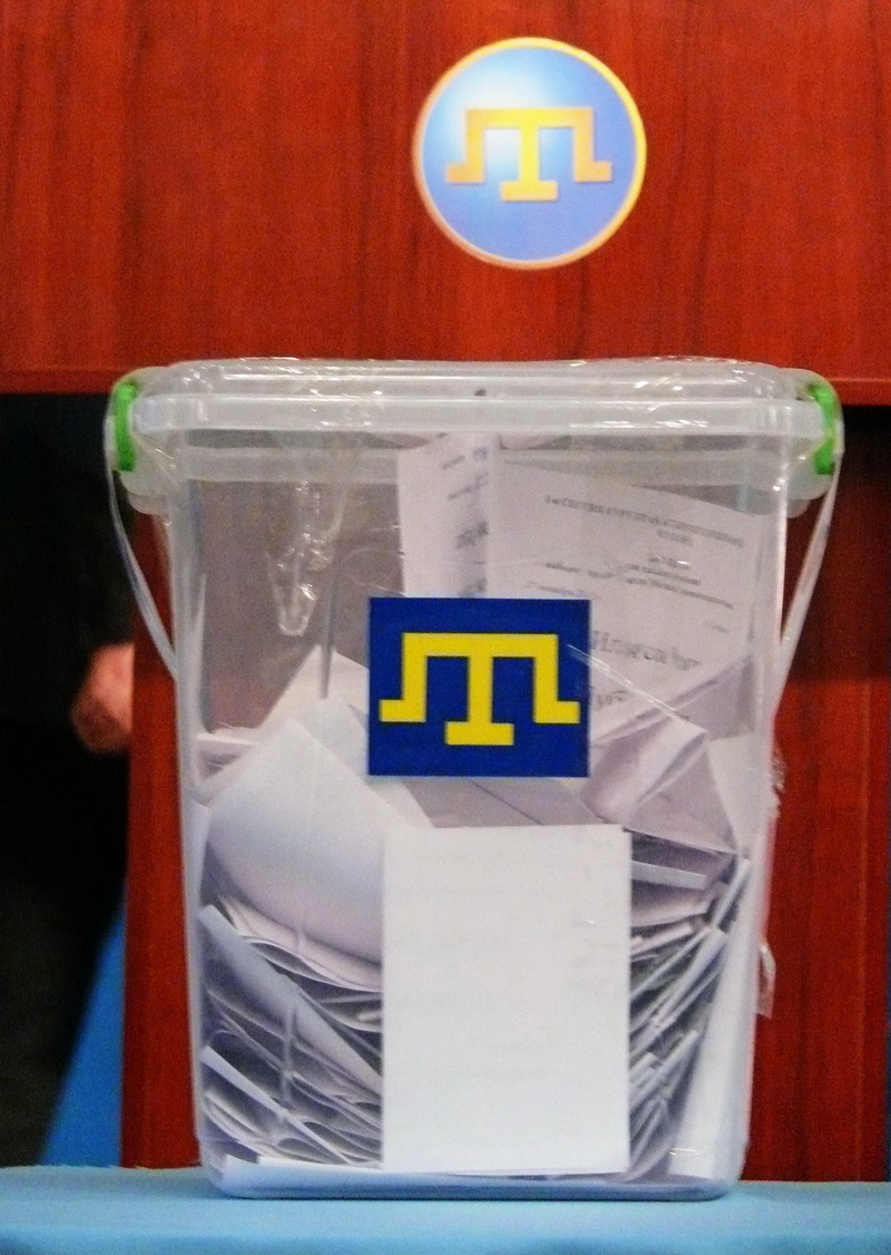 Крымские татары выбрали нового лидера меджлиса