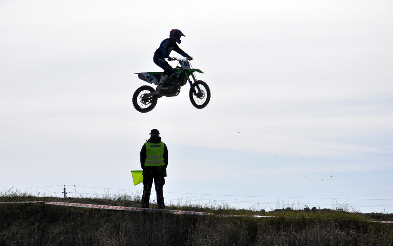 В Симферополе посоревновались гонщики на мотоциклах