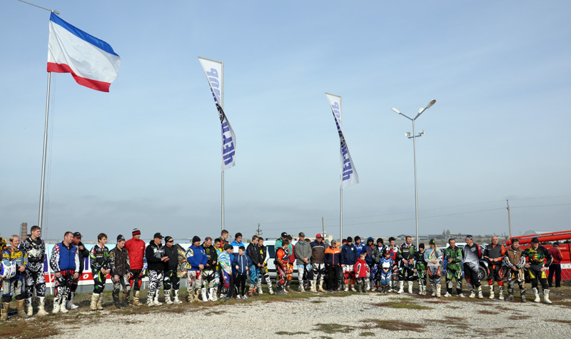 В Симферополе посоревновались гонщики на мотоциклах