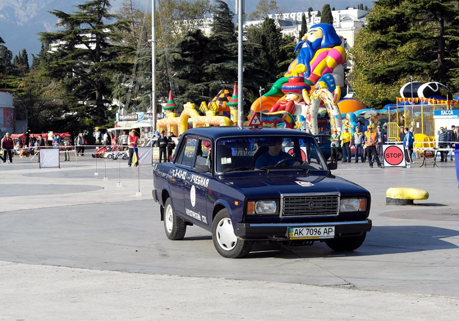 В Ялте прошел финал соревнований по скоростному маневрированию