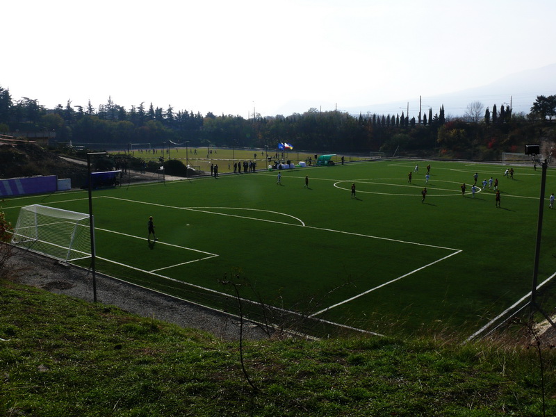Под Алуштой открыли новое футбольное поле