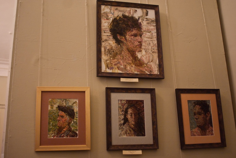 В Севастополе открылась выставка международного Батилиманского пленэра