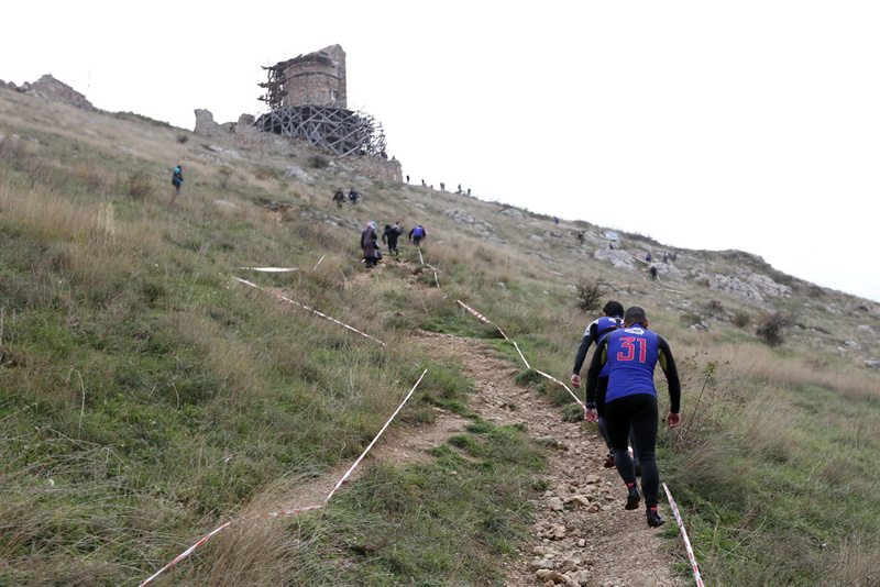 В Балаклаве прошли первые в Украине соревнования по триатлону