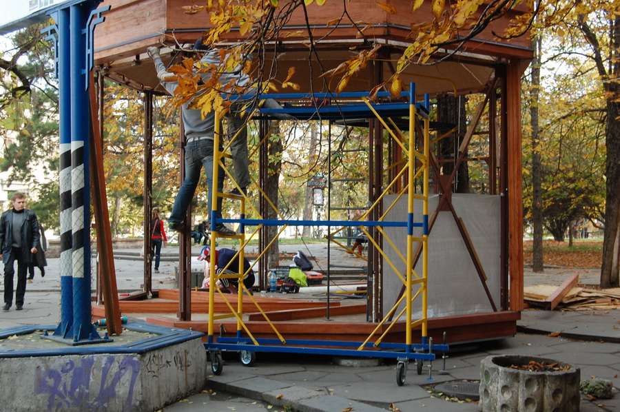 В Симферополе устанавливают похожее на «Коффишку» кафе 