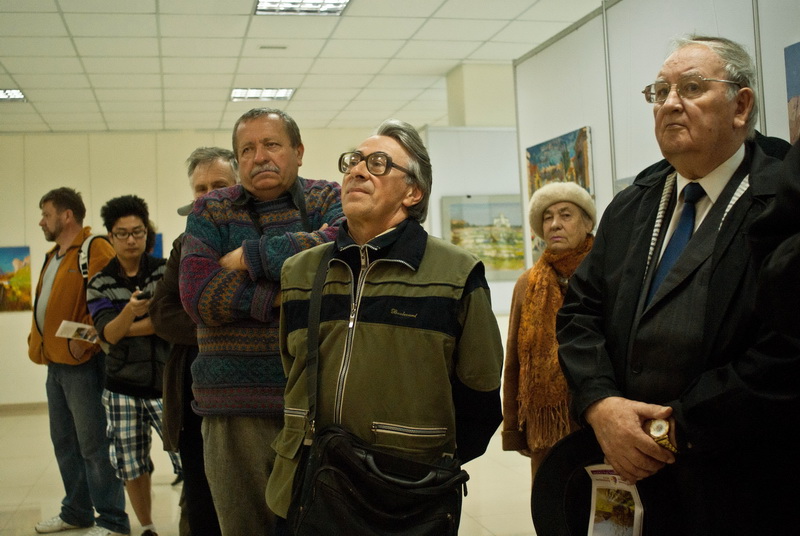 В Севастополе открылась выставка по итогам пленэра «Аквамарин»