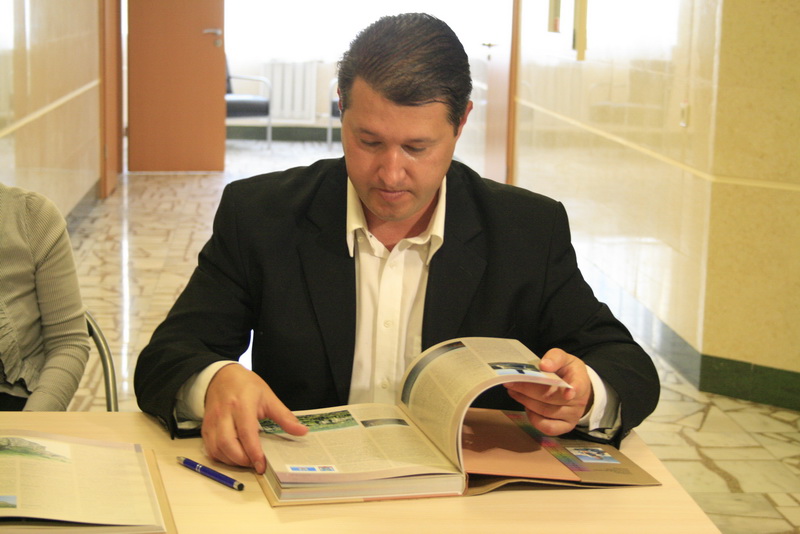 В Симферополе презентовали эксклюзивный словарь географических названий