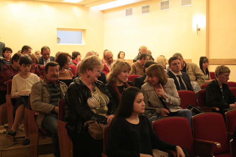 В Симферополе презентовали эксклюзивный словарь географических названий