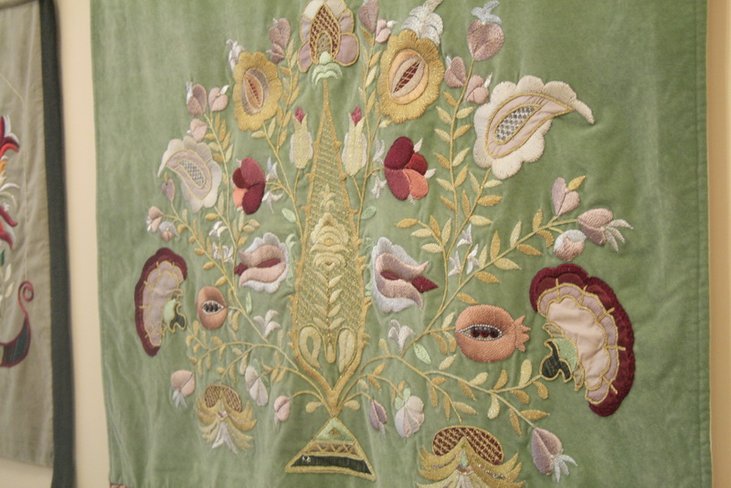 В Симферополе открылась выставка элементов крымскотатарской культуры