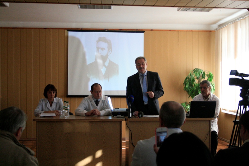 В онкодиспансере Симферополя презентовали новый маммограф