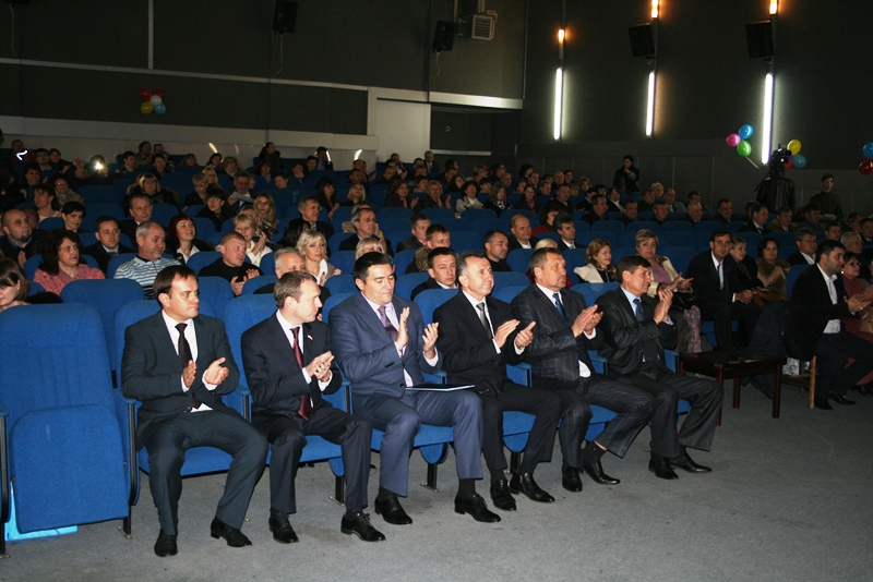 В Симферополе наградили работников радио, телевидения и связи