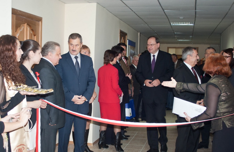 В Севастополе открылся информационно-образовательный польский центр 