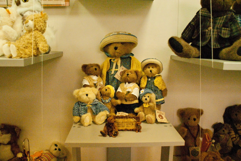 В Севастополе открылась выставка игрушек