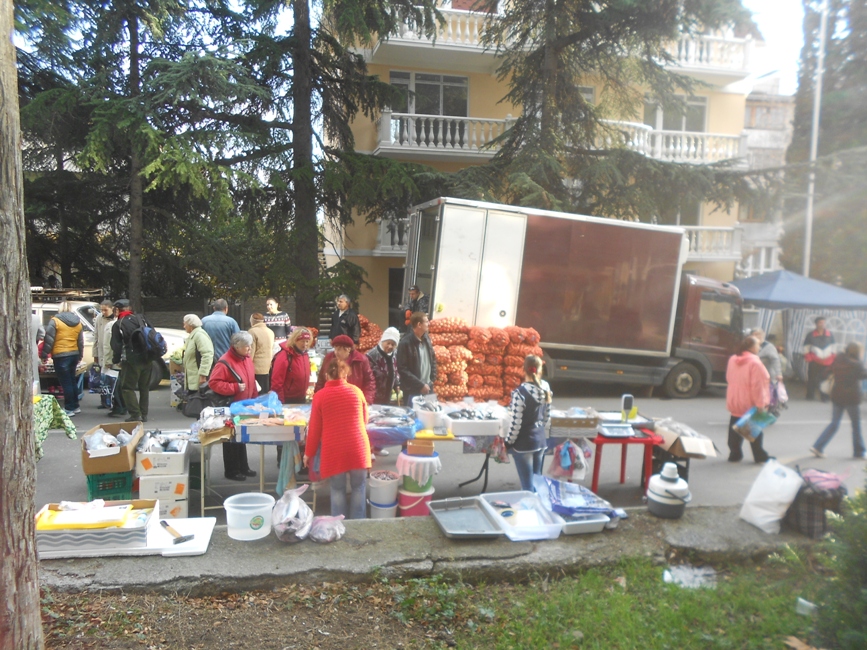 В Алуште прошла очередная ярмарка