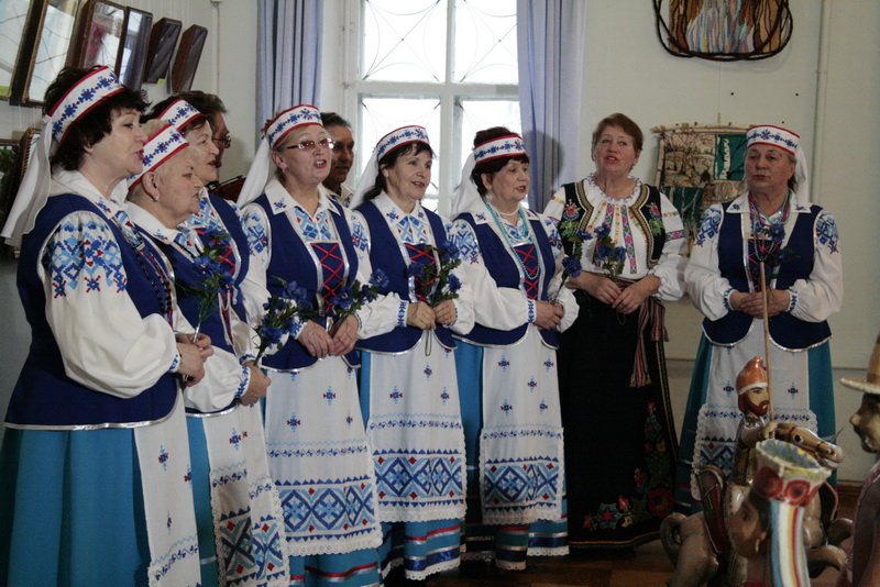 В Симферополе открылась выставка «Белорусский венок»