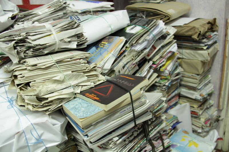 В Симферополе 25 учебных заведений присоединились к акции по сбору макулатуры