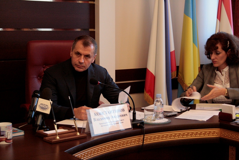 В Керчи провели день Верховной Рады АРК