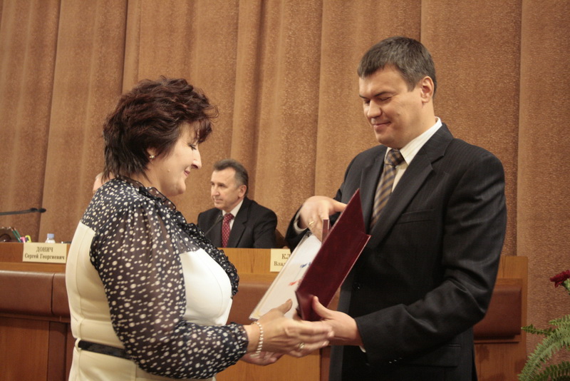 В Симферополе поздравляли работников местного самоуправления