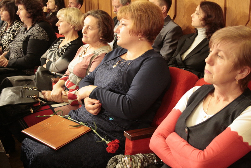 В Симферополе поздравляли работников местного самоуправления