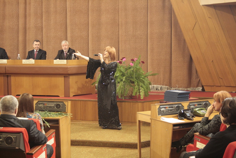 В Симферополе поздравляли работников местного самоуправления