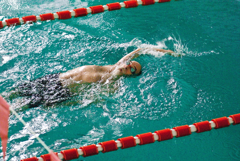 В Севастополе проходит чемпионат Украины по плаванию