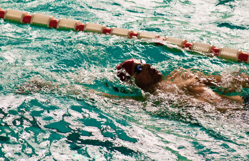 В Севастополе проходит чемпионат Украины по плаванию