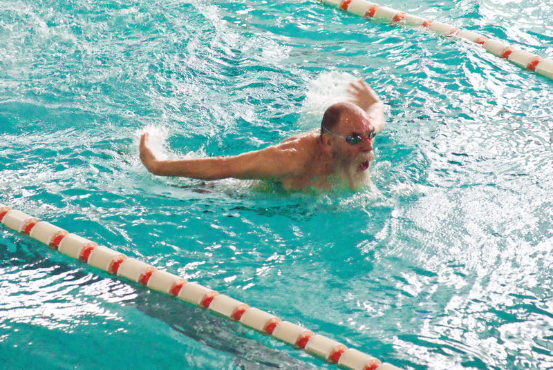 В Севастополе проходит чемпионат Украины по плаванию