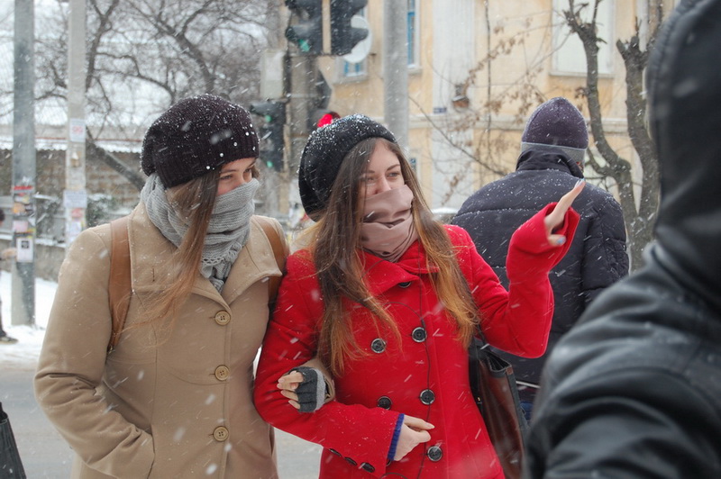 В Симферополе студенты митинговали против всех