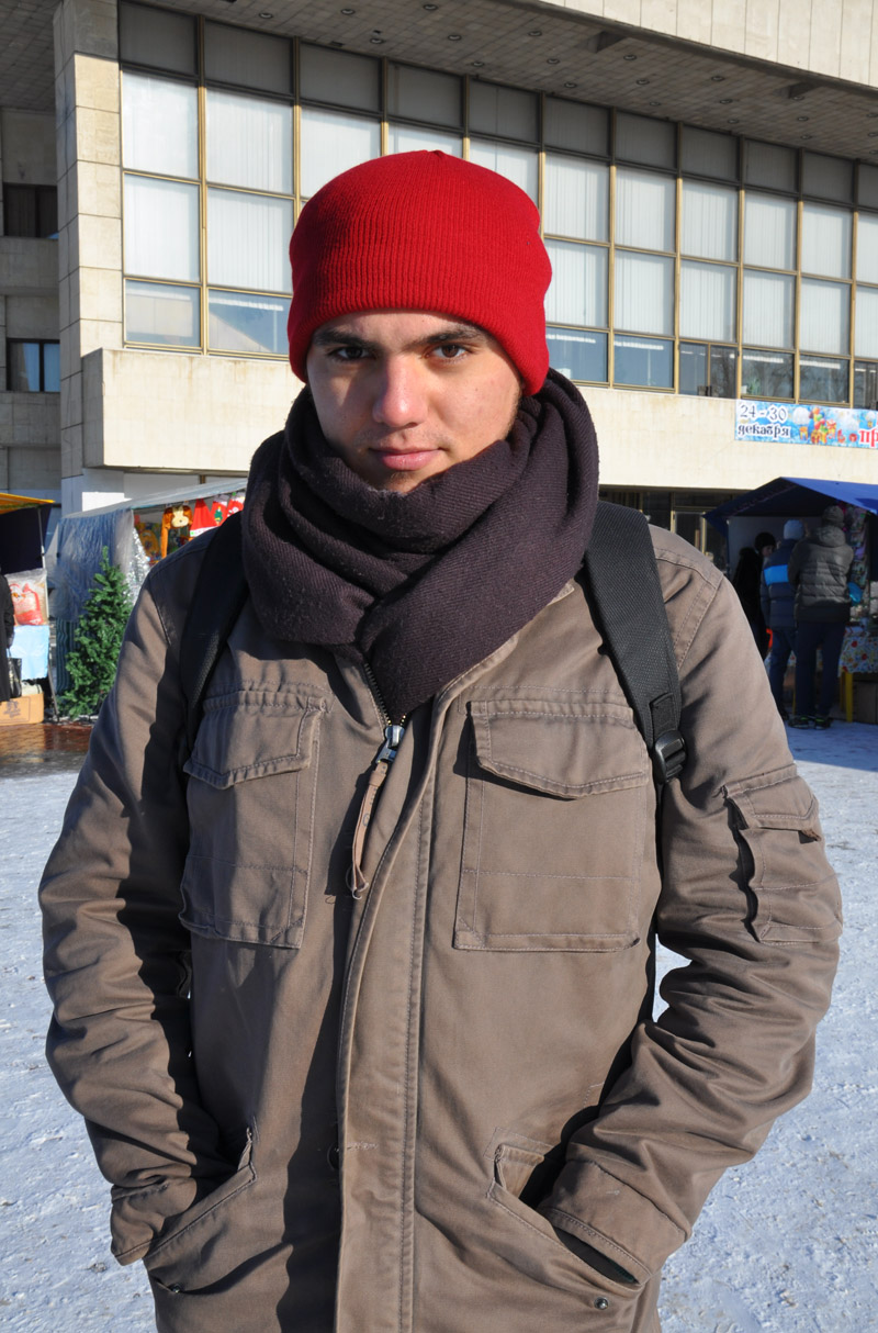 Симферопольцы негативно относятся к событиям, происходящим в Киеве, – опрос