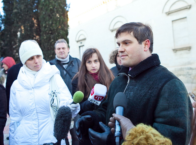 Сотрудники милиции вышли на митинг в Севастополе