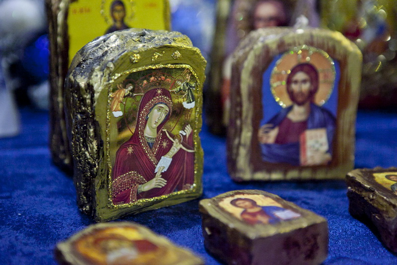 В Севастополе открылась ярмарка «Рождественские традиции»