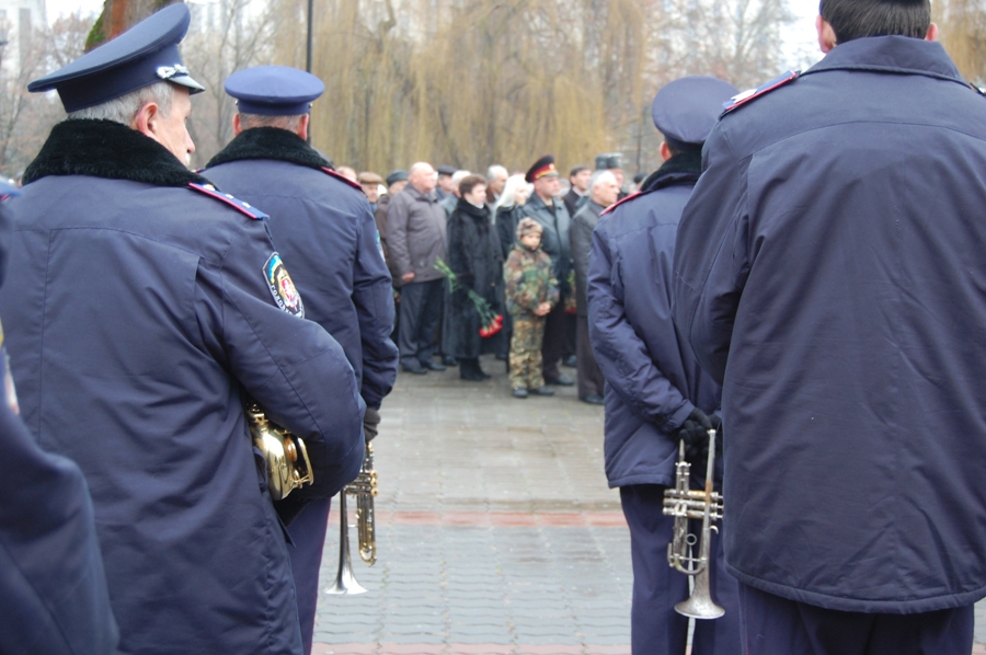 В Симферополе почтили память погибших чернобыльцев