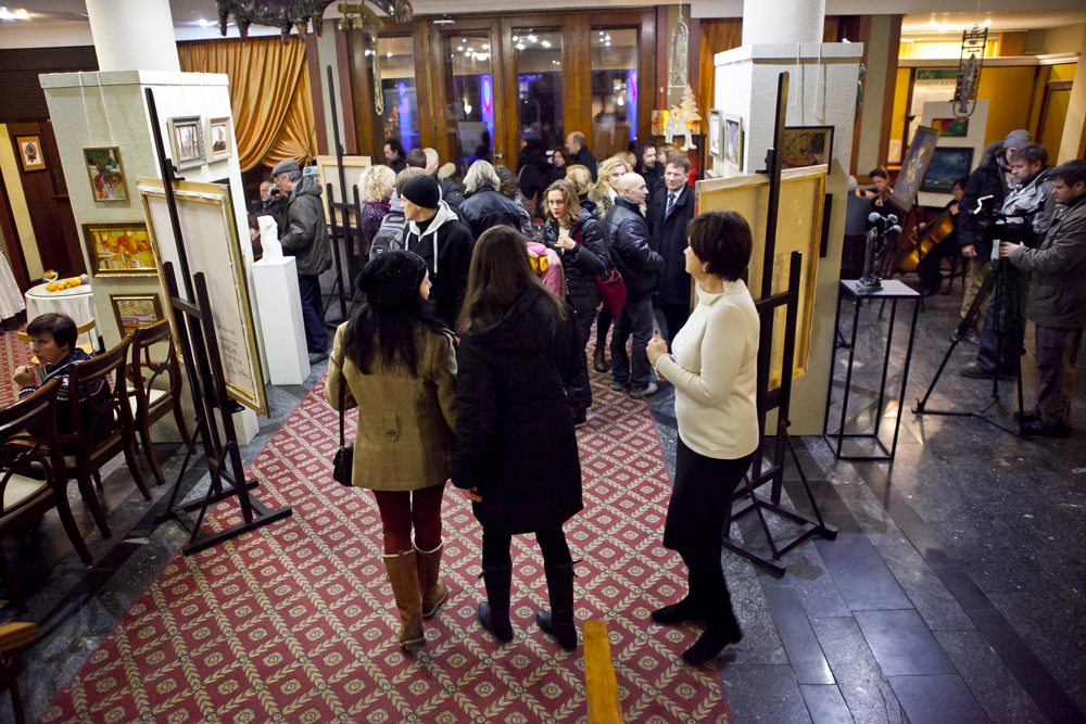 В Севастополе открылась новогодняя выставка