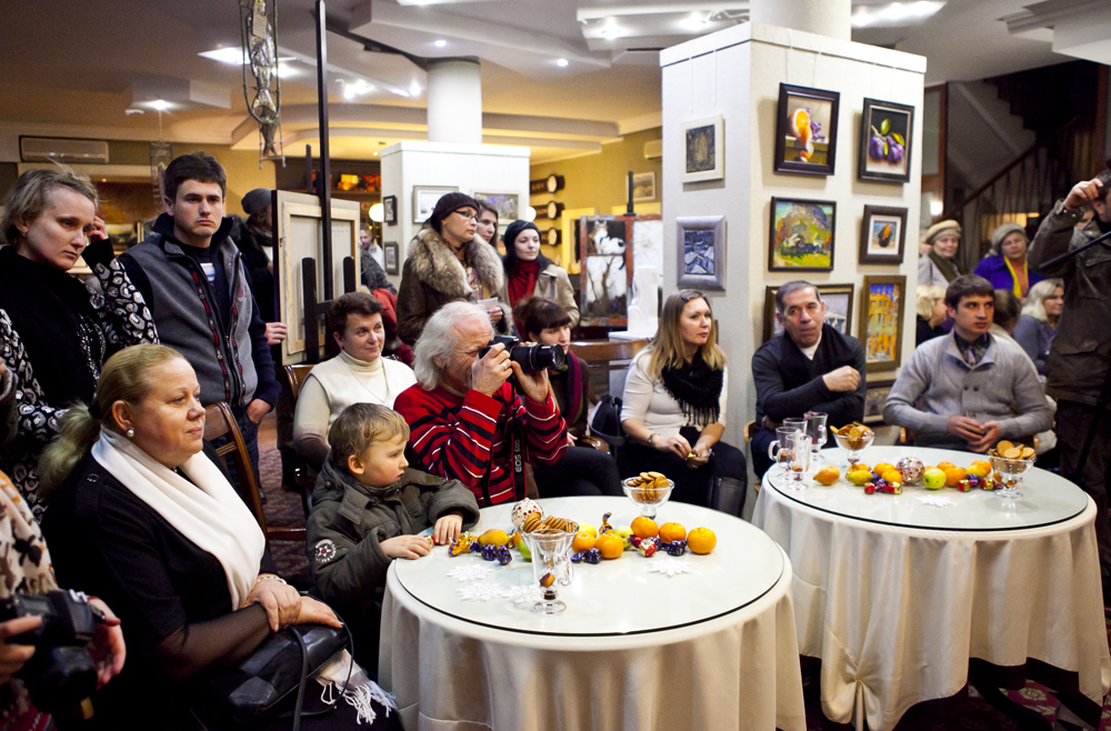 В Севастополе открылась новогодняя выставка