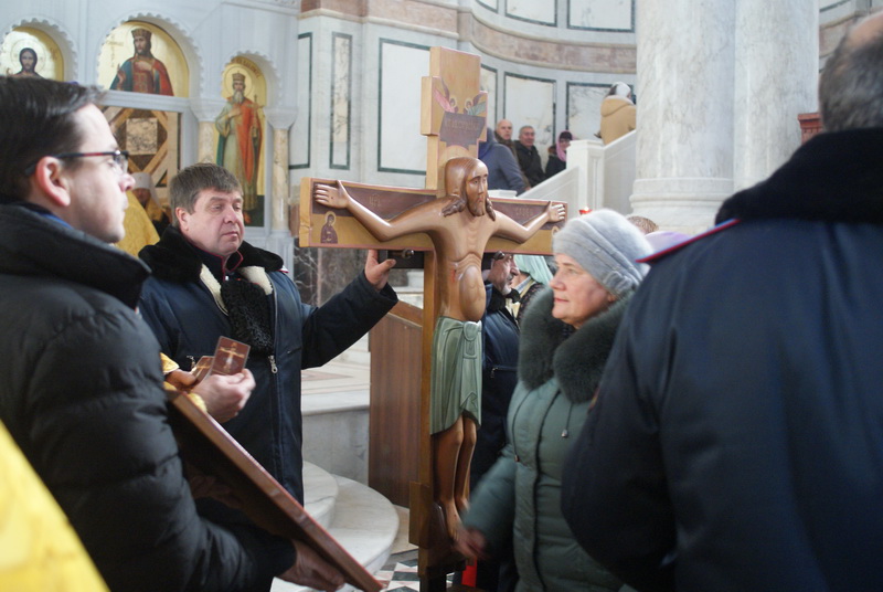 В Севастополе в День Андрея Первозванного провели крестный ход
