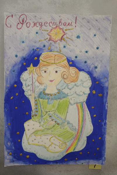 В Симферополе открылась выставка новогодних поделок