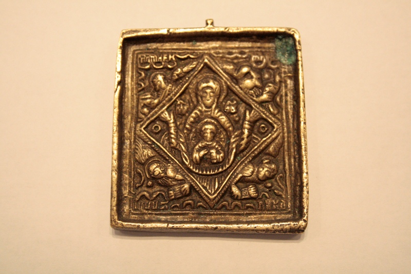 Крымская таможня передала 123 раритета в фонды музеев полуострова