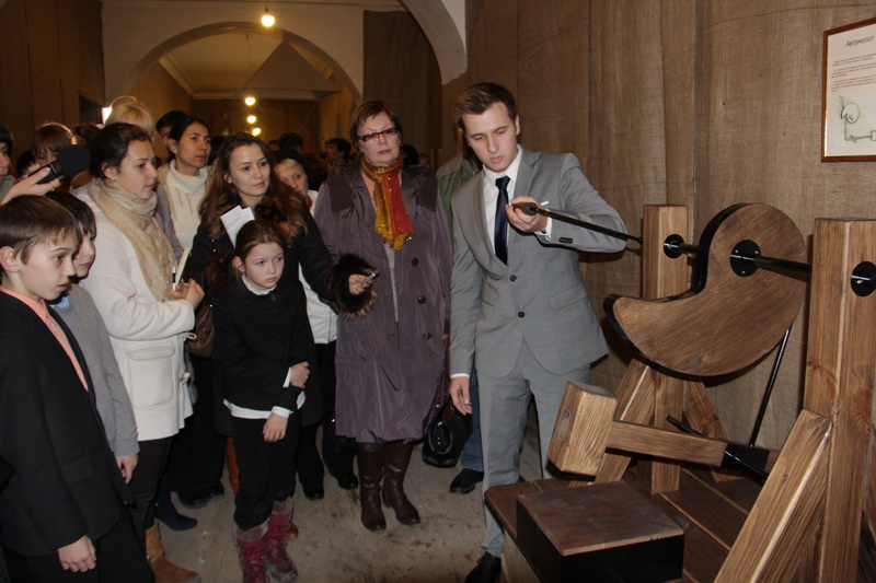 В Симферополе открылась интерактивная выставка механизмов Леонардо да Винчи