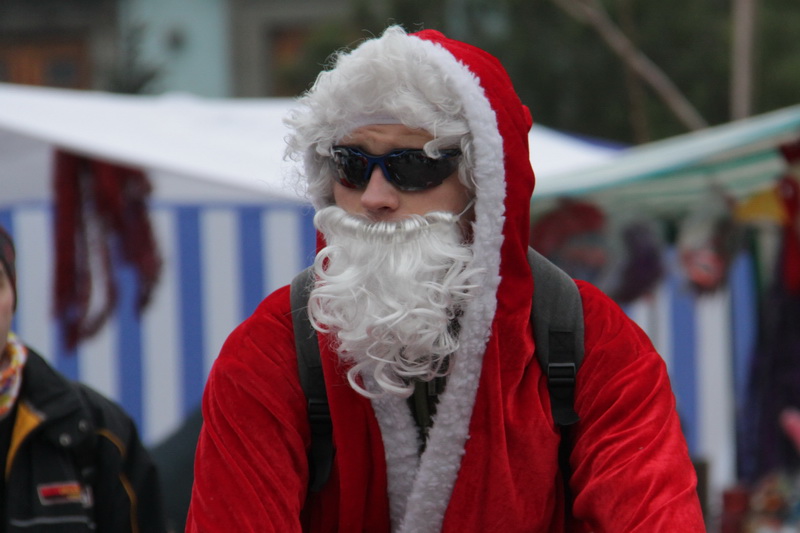 В Симферополе провели новогодний велопробег