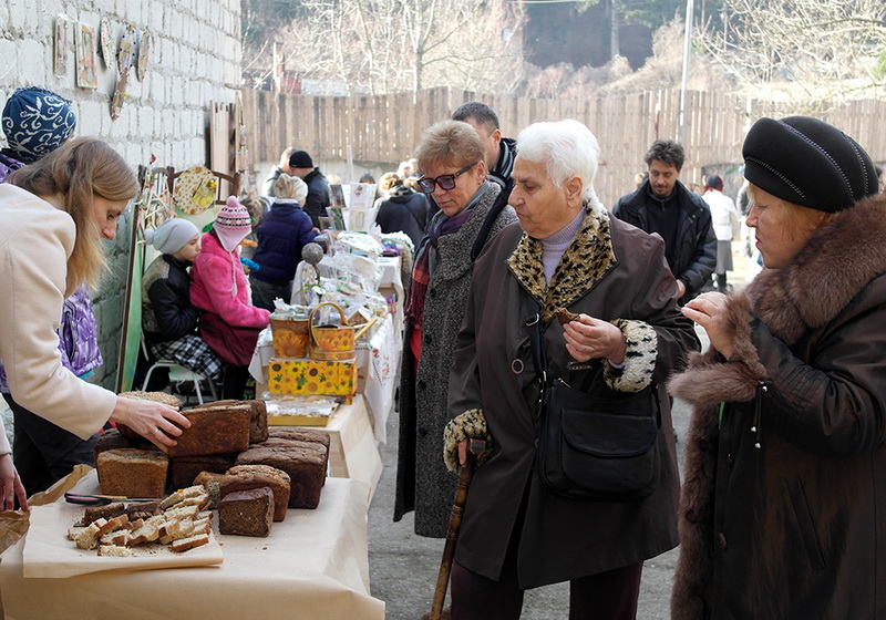 В Ялте прошла предновогодняя ярмарка рукоделия