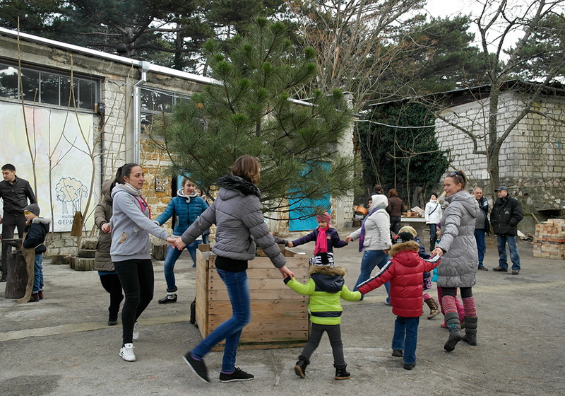 В Ялте прошла предновогодняя ярмарка рукоделия
