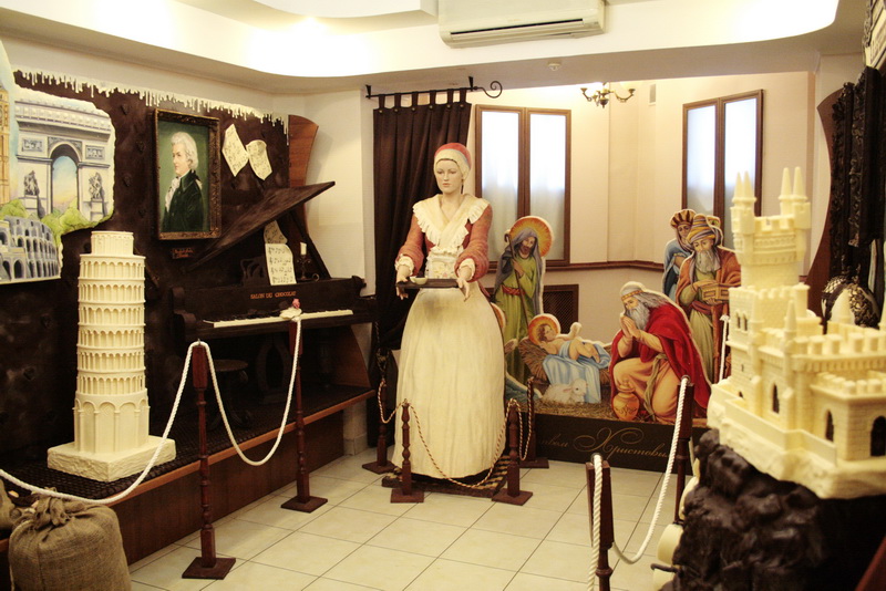 Пизанская башня, Ласточкина гнездо, корона Российской империи – и все из шоколада