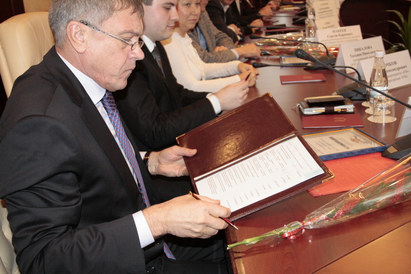 Проект «Социальная карта крымчанина» продлили до конца 2015 года