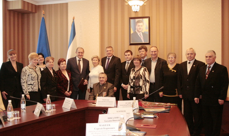 Проект «Социальная карта крымчанина» продлили до конца 2015 года