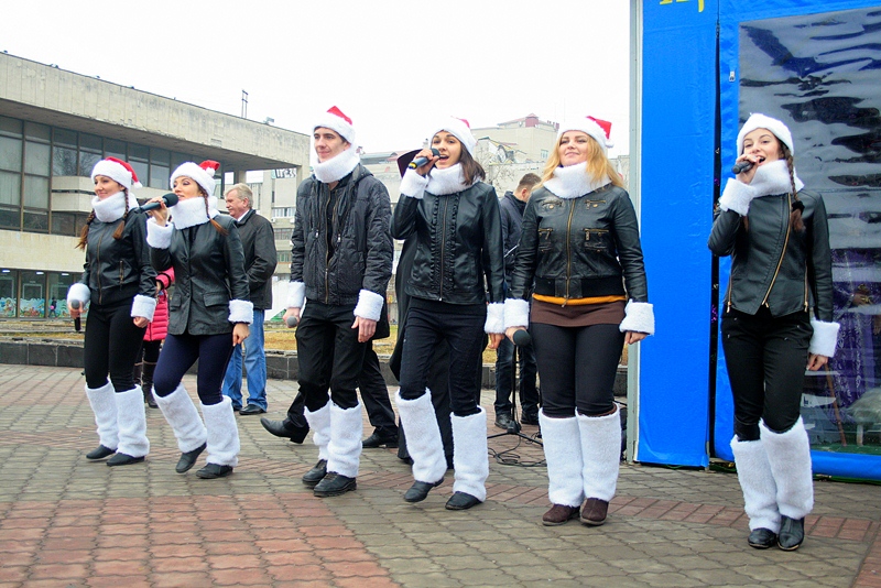 В Симферополе открыли Рождественский вертеп