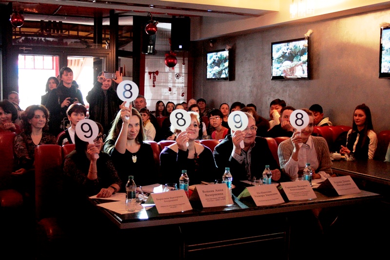 В Симферополе провели детский песенный конкурс