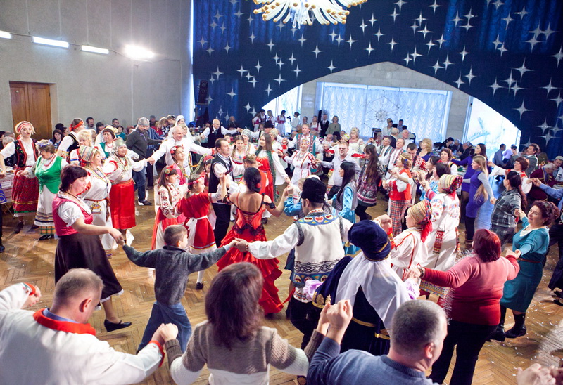 Национальные общины Севастополя отметили Рождество