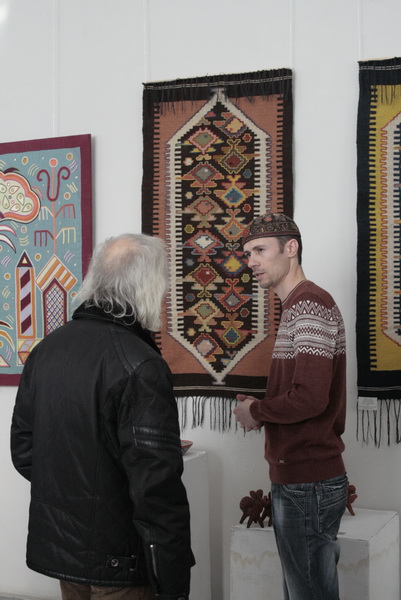 В Симферополе открылась выставка декоративного искусства 