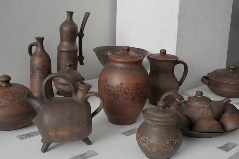 В Симферополе открылась выставка декоративного искусства 