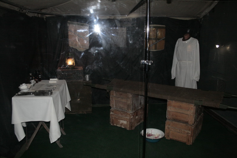 В Симферополе открыли выставку, посвященную фронтовым медикам