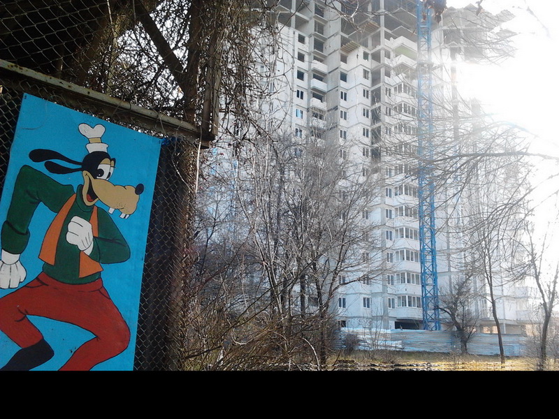 Власти Симферополя пообещали разобраться с долгостроями в парке Шевченко